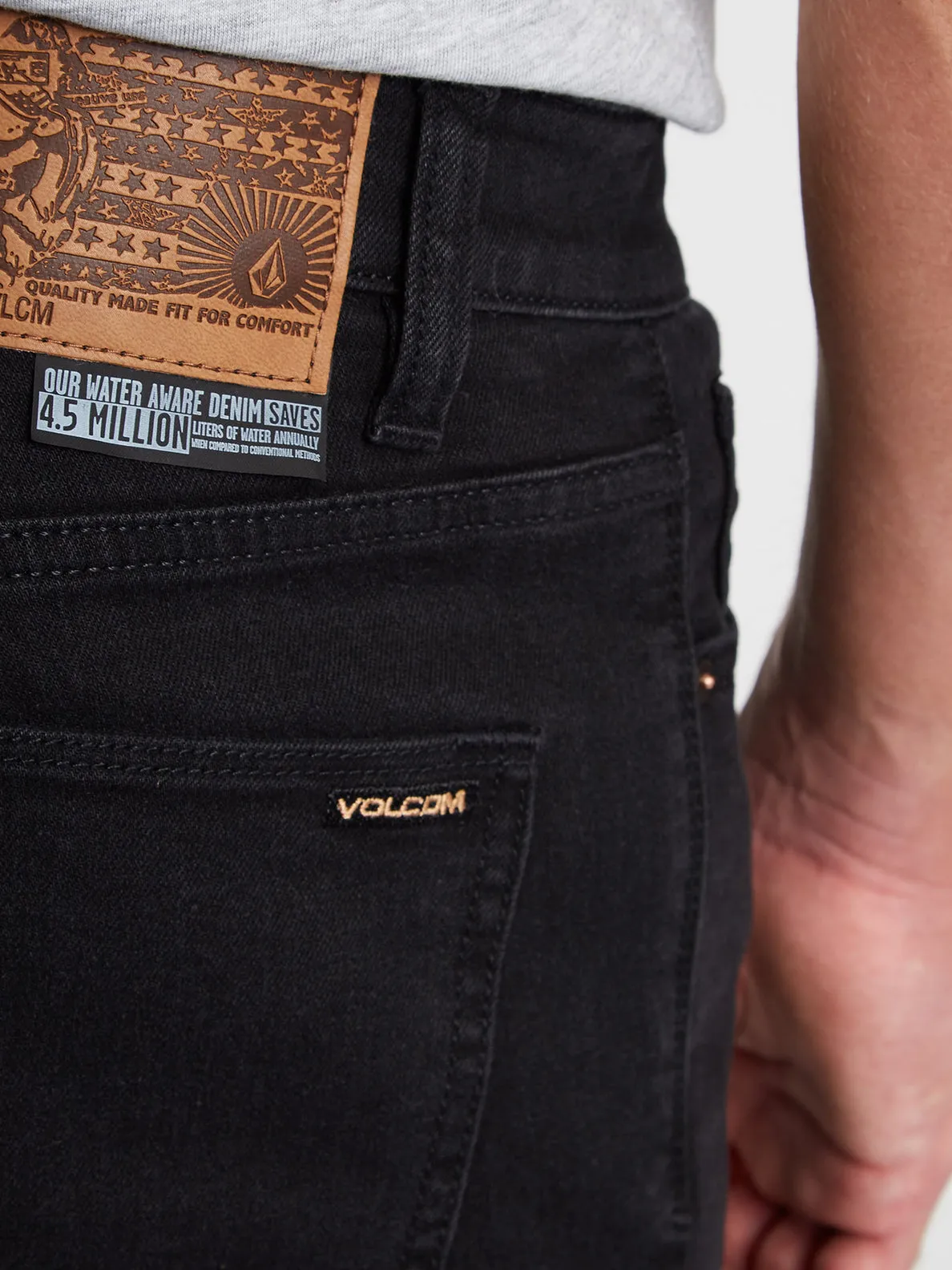 2 X Vorta Tapered Fit Jeans - Black Out