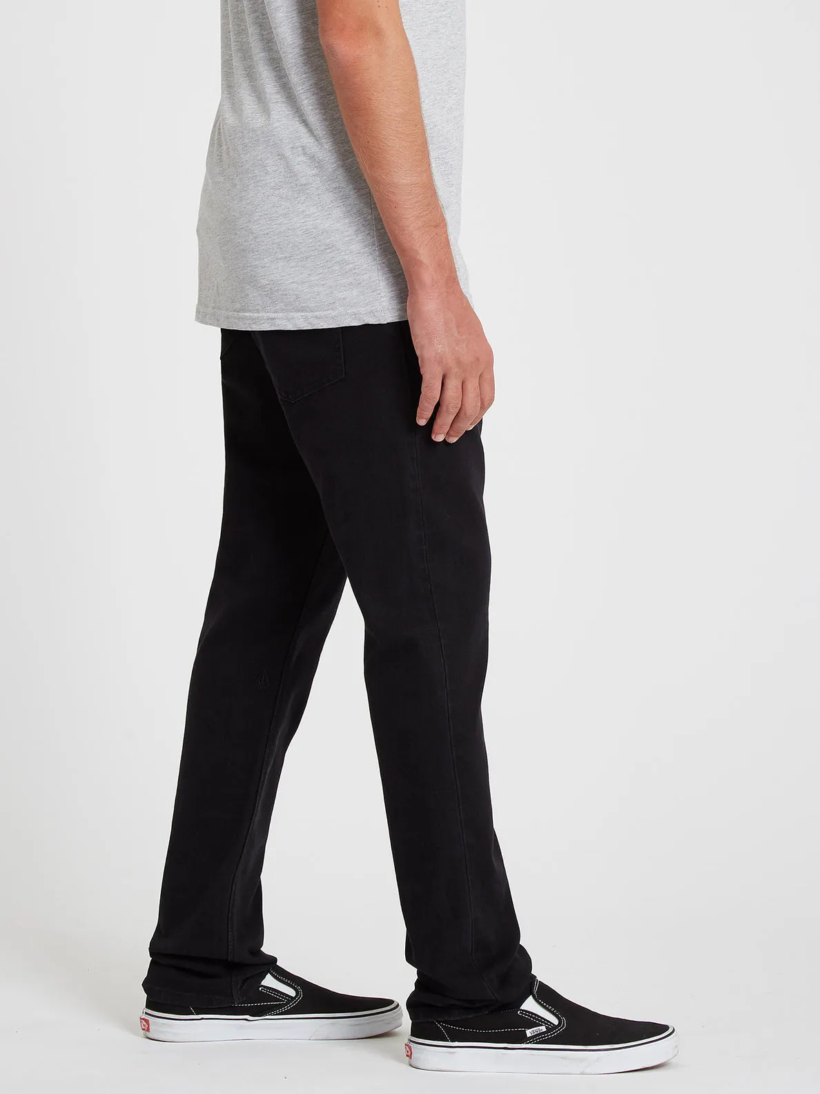 2 X Vorta Tapered Fit Jeans - Black Out