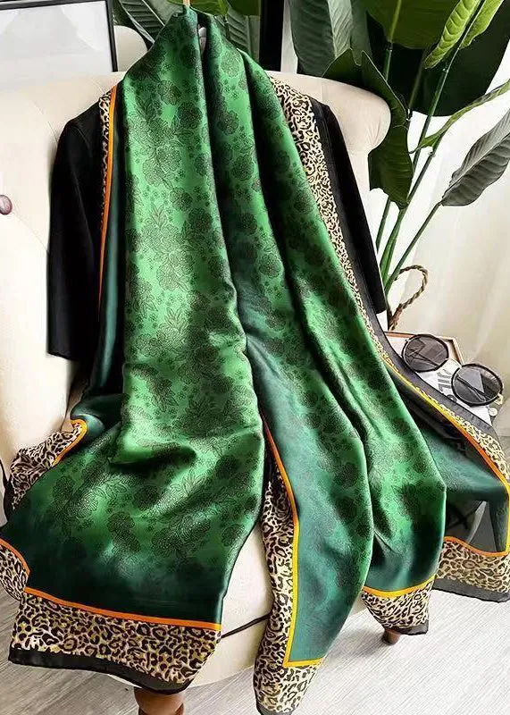 Fashion Green Leopard Print Silk Scarf ML2319