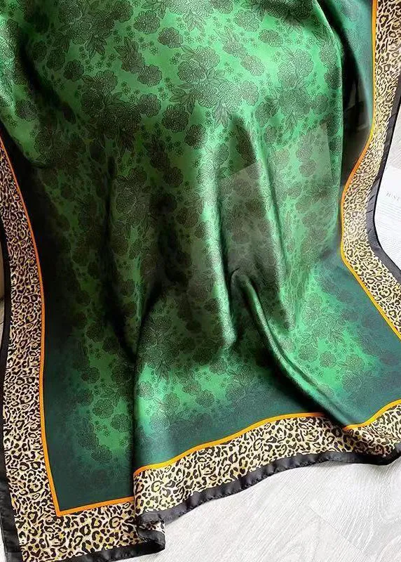 Fashion Green Leopard Print Silk Scarf ML2319