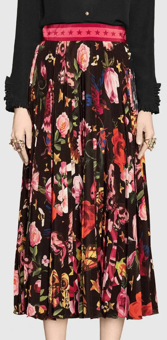 'Garden Exclusive' Printed Neck-Tie Blouse & Pleated Skirt in Black