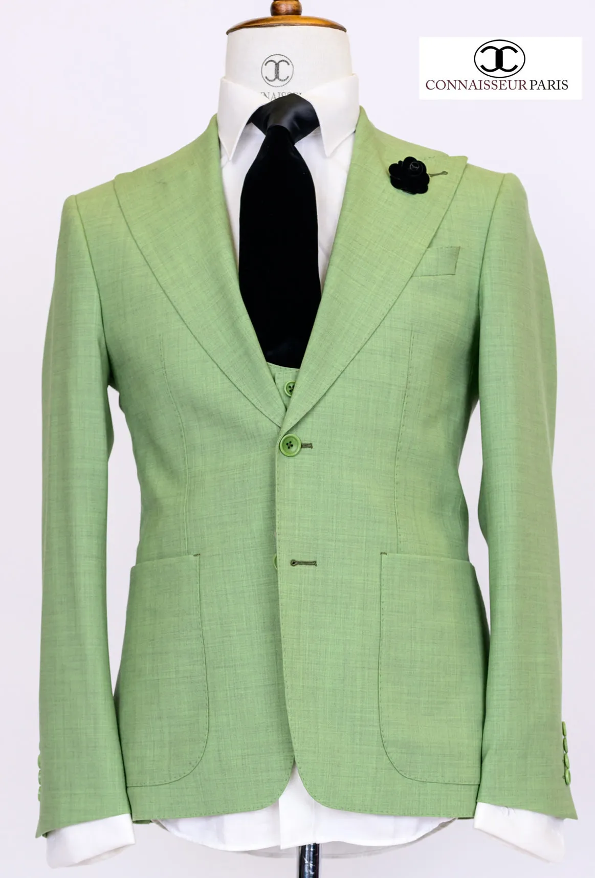 Zignone - Pastel green 3-piece slim fit suit with wide lapel and patch pockets and U shape vest